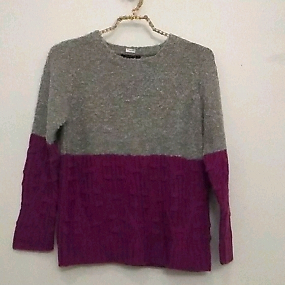 Girl's top - Picture 1 of 2